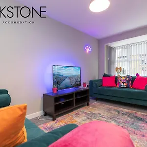 Holiday home Island House - 3 Bedroom Townhouse By Bpne, Darlington (Durham)